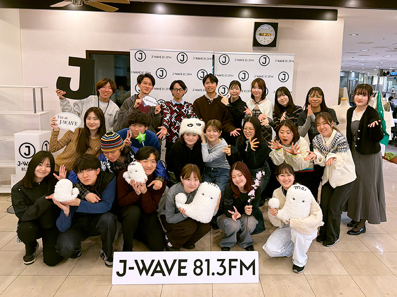 定例ミーティング後の現役生一同