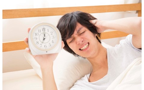 1時間早起きしたいとき、前の日は何時に寝るのが正解？