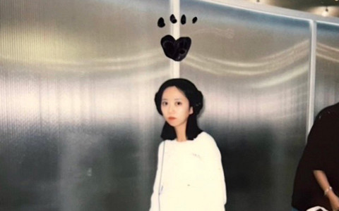 SALON N9 | MON-THU 21:00 - 21:30 | J-WAVE 81.3 FM