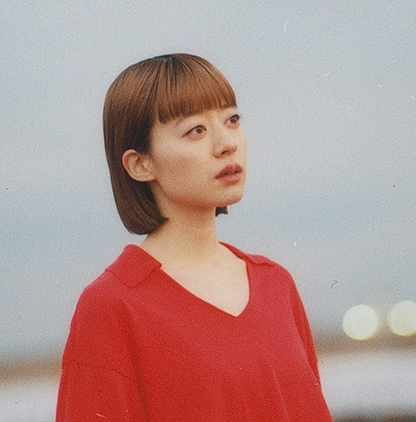 塩塚モエカ写真