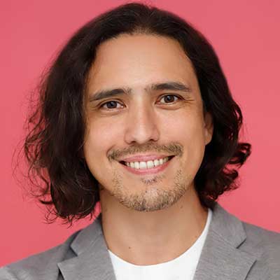 写真：野村雅夫