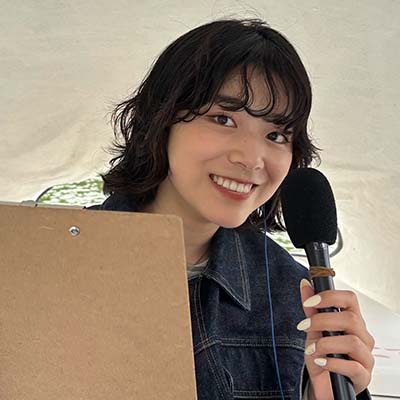 写真：かわにしなつ