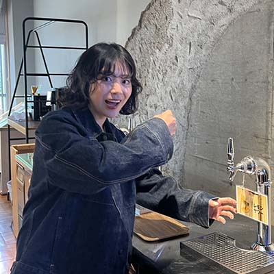 写真：かわにしなつ