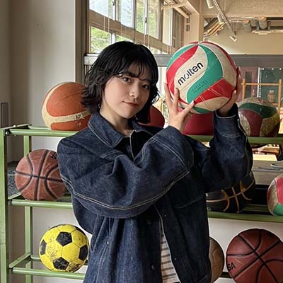 写真：かわにしなつ