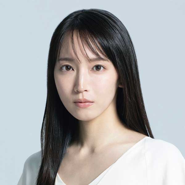 写真：吉岡里帆