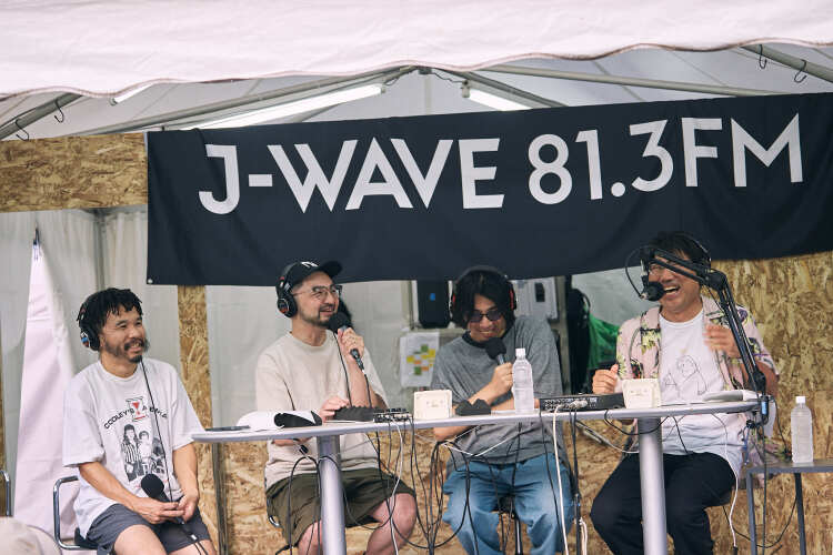 ARCHIVE | DEFENDER BLAZE A TRAIL | J-WAVE 81.3 FM