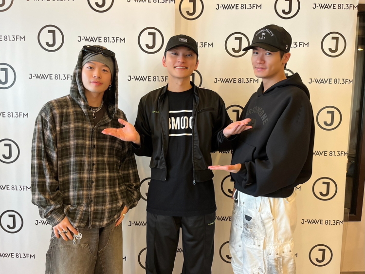 ARCHIVE | J-WAVE DIVE TO THE NEW WORLD : J-WAVE 81.3 FM