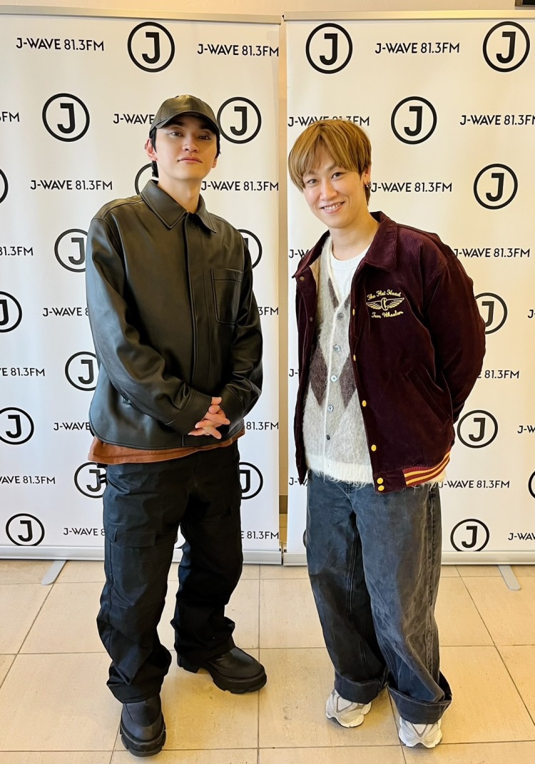 ARCHIVE | J-WAVE DIVE TO THE NEW WORLD : J-WAVE 81.3 FM