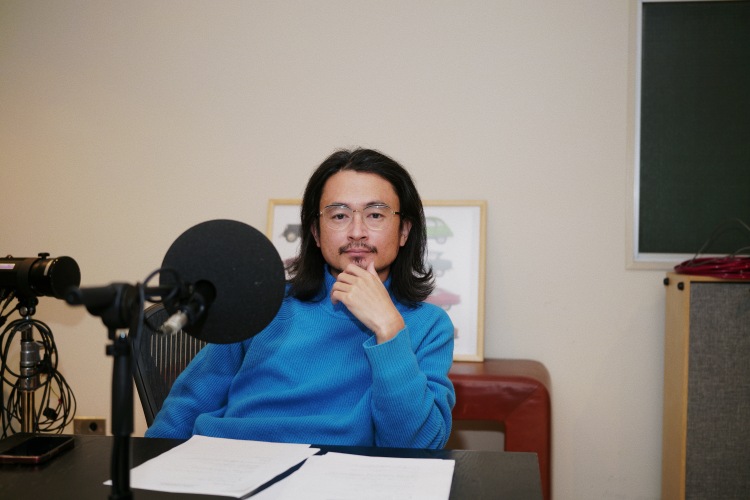 CITROËN FOURGONNETTE : J-WAVE 81.3 FM RADIO