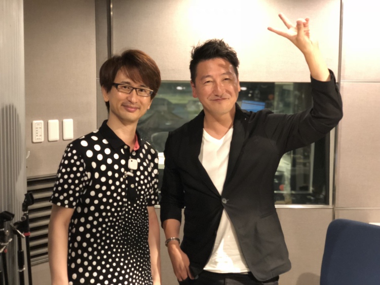 UP CLOSE JAM THE WORLD JWAVE 81.3 FM RADIO