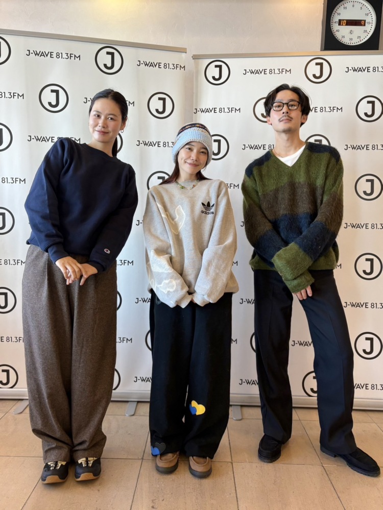 KDDI LINKSCAPE | J-WAVE 81.3 FM