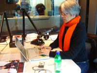 スタジオの教授