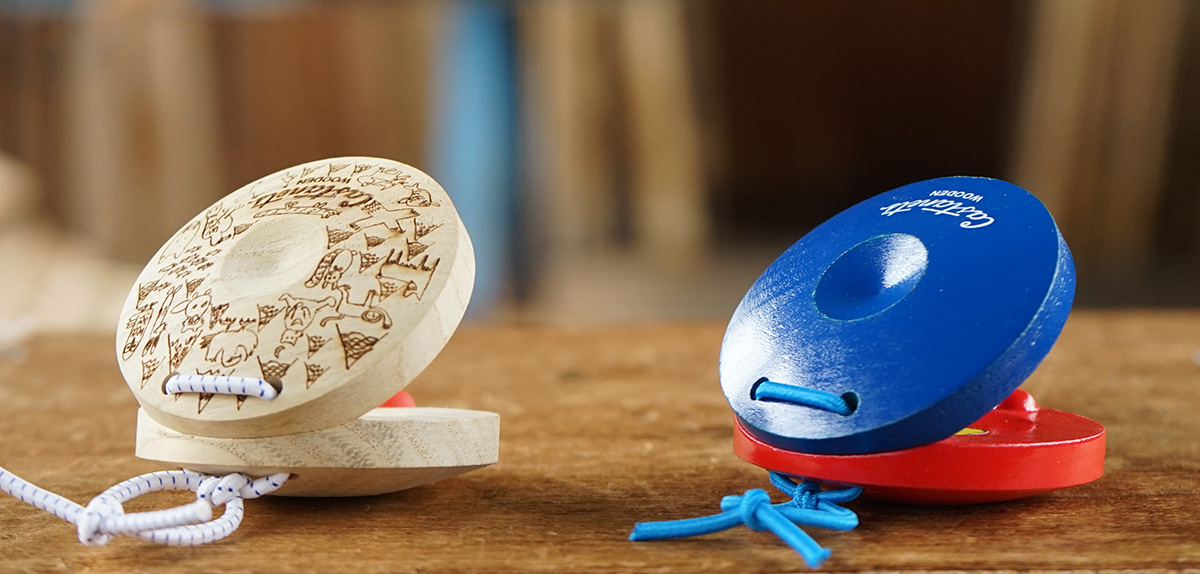 カスタネットの材料は間伐材 森のカスタネットの誕生秘話 J Wave 81 3 Fm Jk Radio Tokyo United