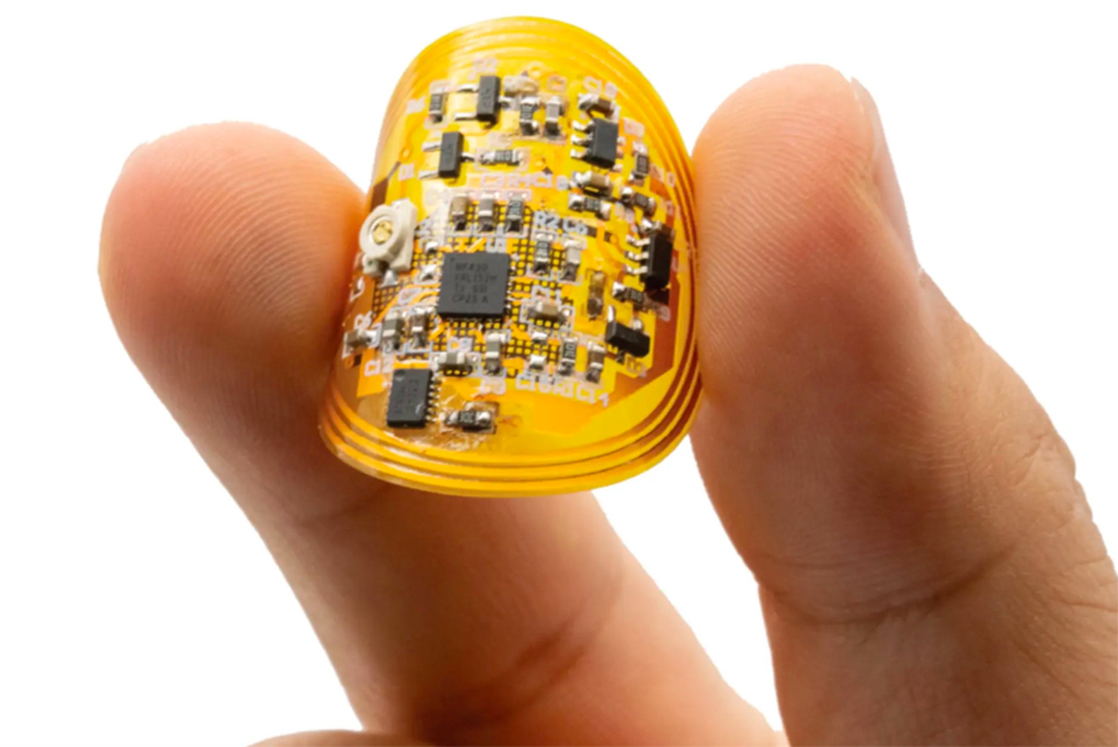 絆創膏 絆創膏 キズテープZ Mサイズ 100枚入り 救急絆創膏 靴擦れ 半