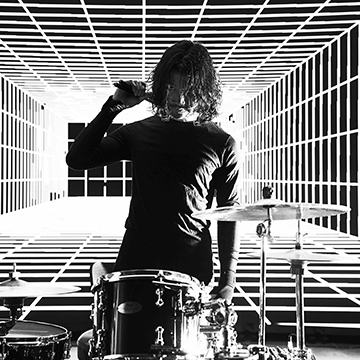 金子ノブアキ（RIZE）