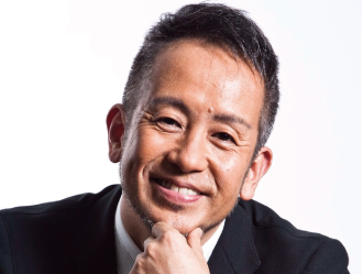 宮本亜門の顔写真